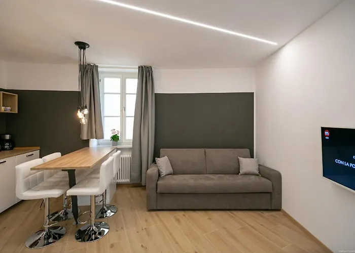 Apartment Central Appartamento Bolzano