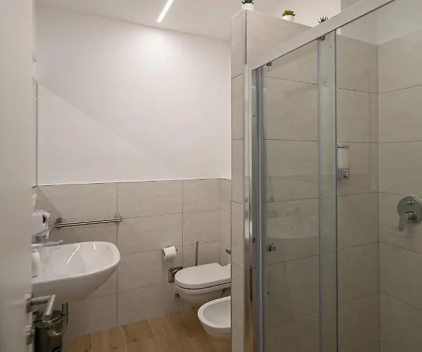 Apartment Central Апартаменты *